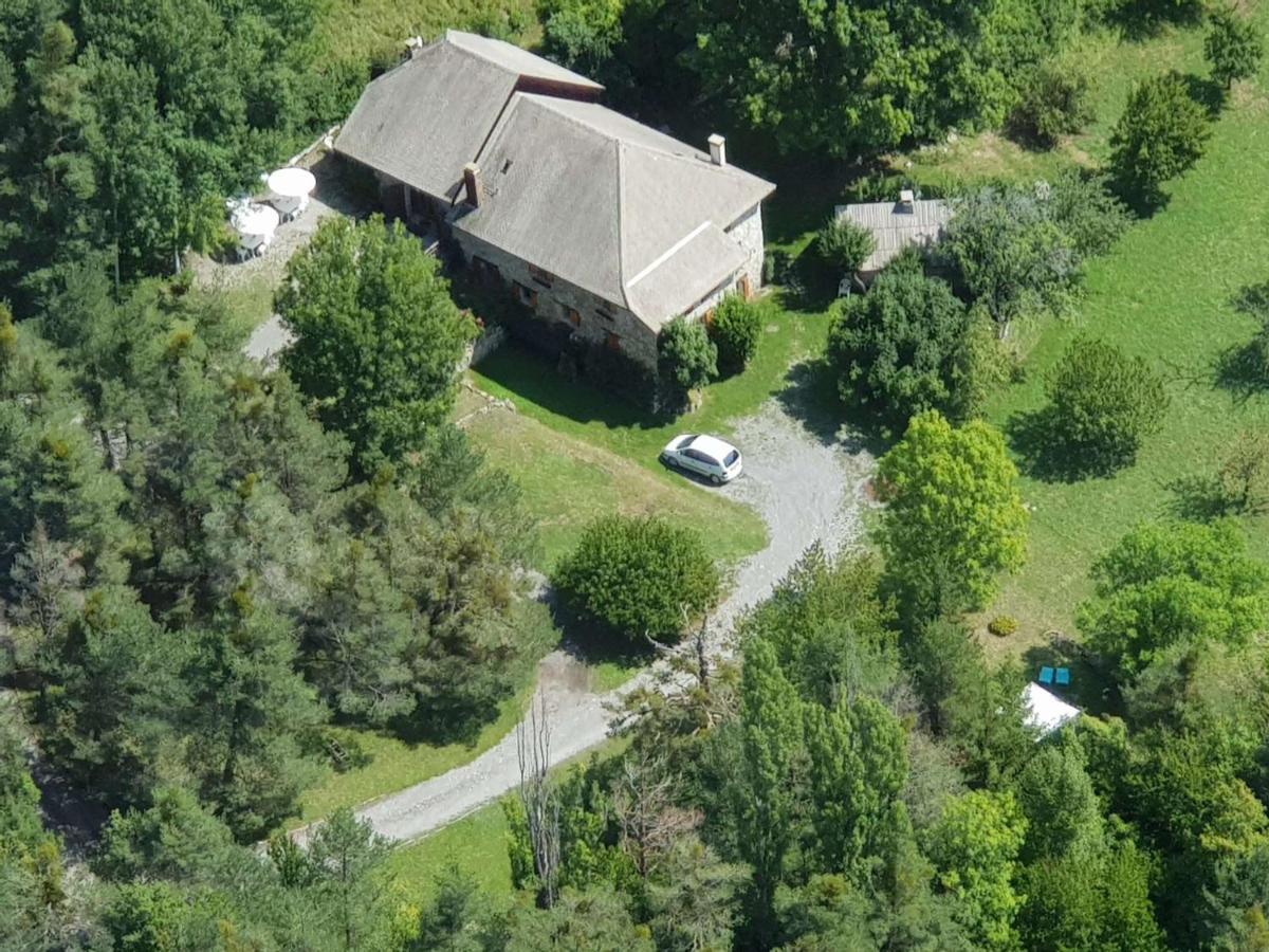 Domaine De Lara Bed & Breakfast Barcelonnette Exterior photo