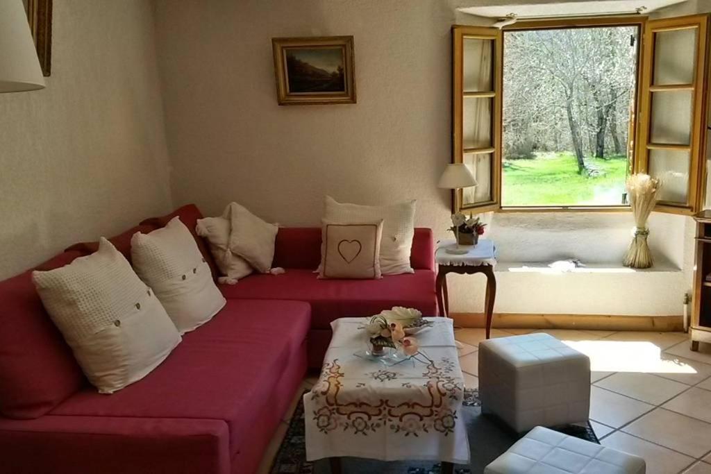 Domaine De Lara Bed & Breakfast Barcelonnette Exterior photo