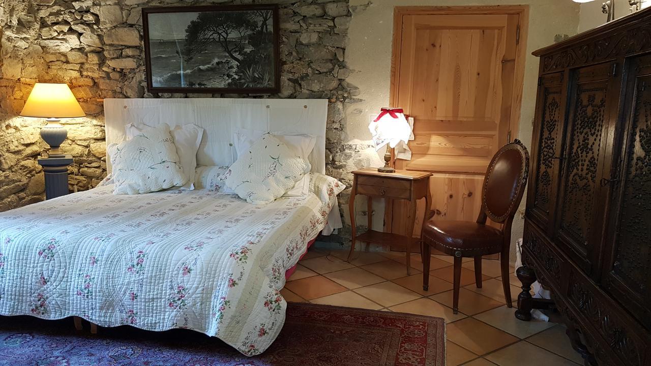 Domaine De Lara Bed & Breakfast Barcelonnette Exterior photo